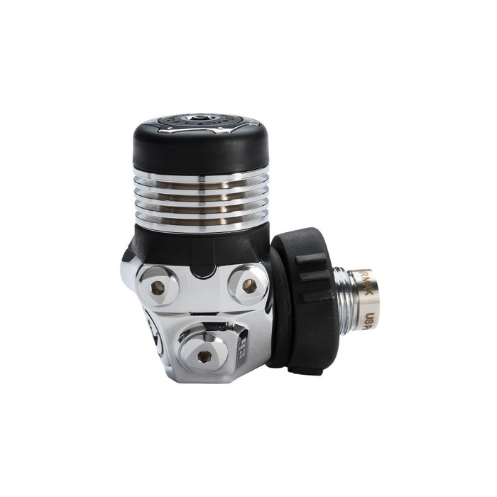 DIN (Deutsche Industrie Norm): -