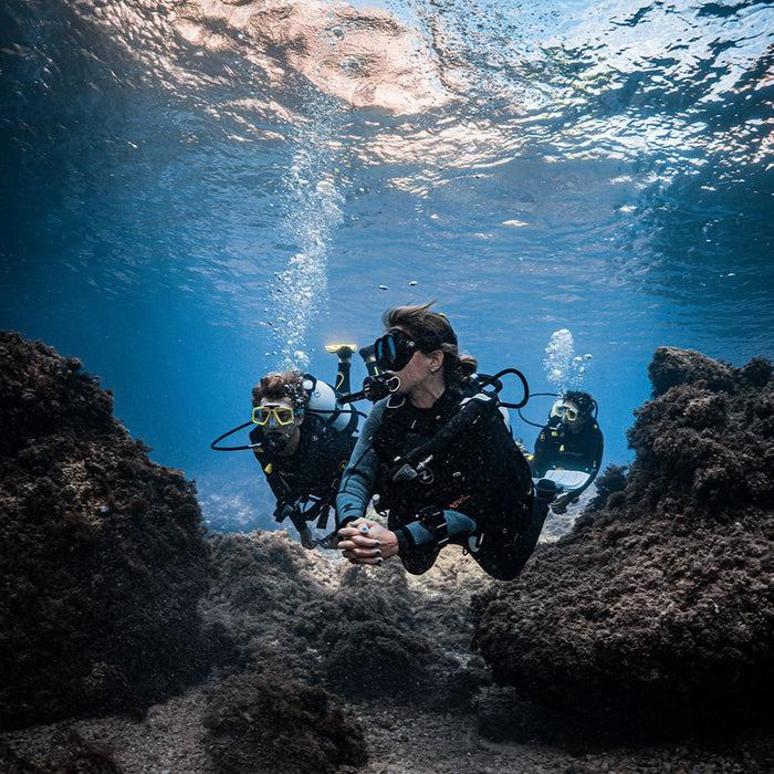 Why choose Aqualung Dive Centers? - 